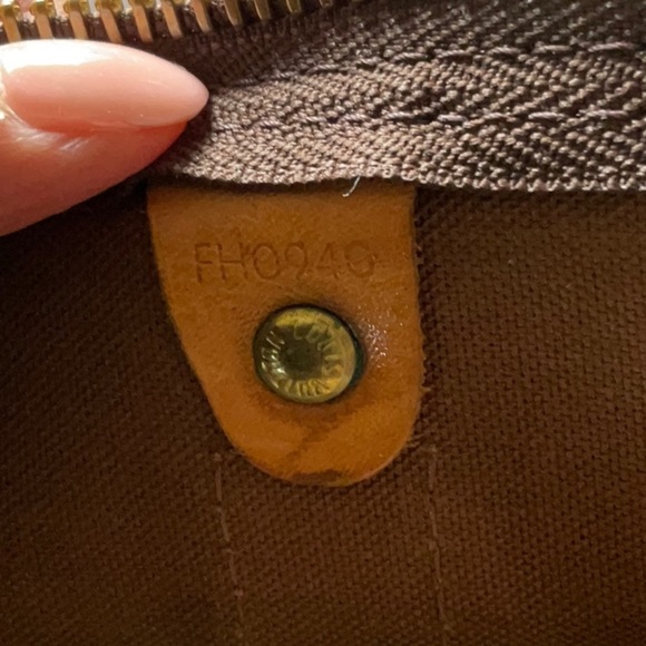 Louis Vuitton 55 Keepall 55 Monogram Top Handle Duffle Bag, beautiful condition - Picture 10 of 12